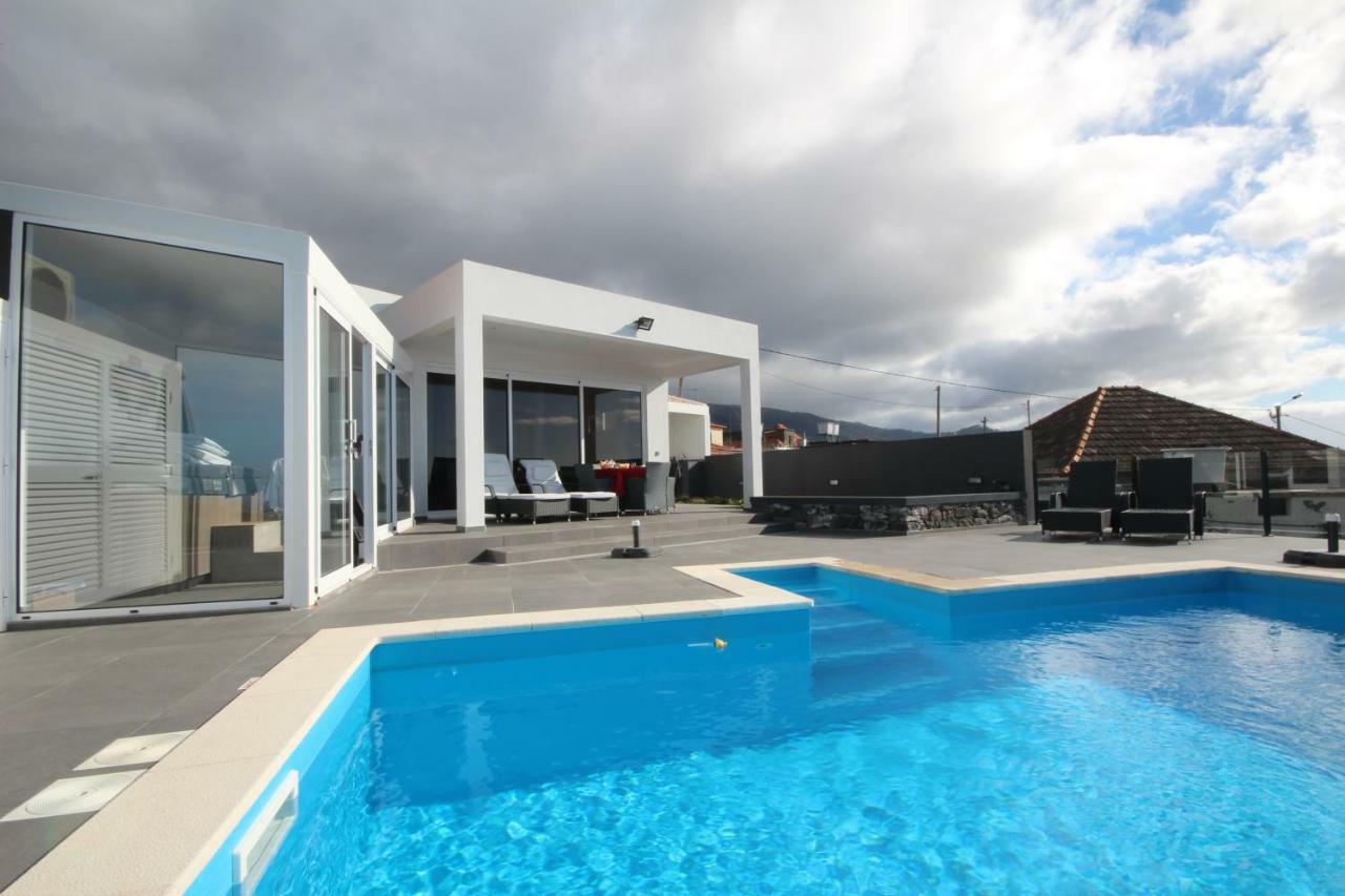 Villa Por Do Sol Estreito Da Calheta المظهر الخارجي الصورة